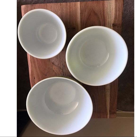 🍃Vintage Pyrex Spring Blossom Bowl Set🍃 - Picture 3 of 3